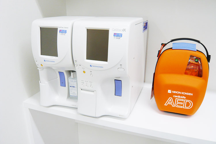 内科：血液検査・AED